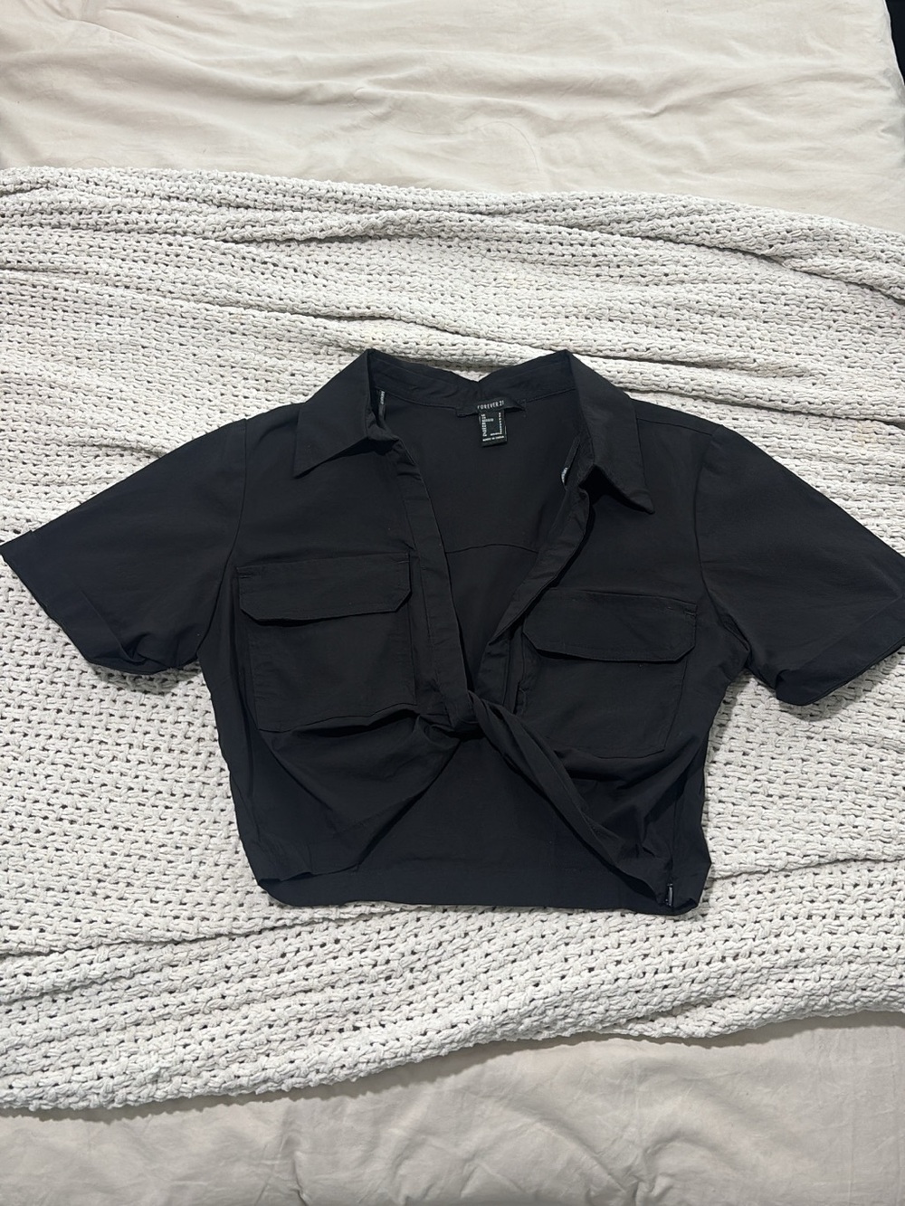 Forever 21 Black Cropped Top